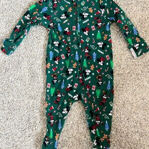 Disney/Old Navy Christmas Character Print Kids Footie